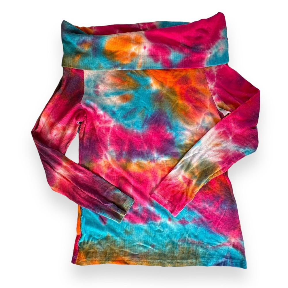 HWOKEFEIYU tie dye Top M off shoulder long sleeve blouse shirt multi pink blue